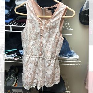 super cute forever 21 romper!